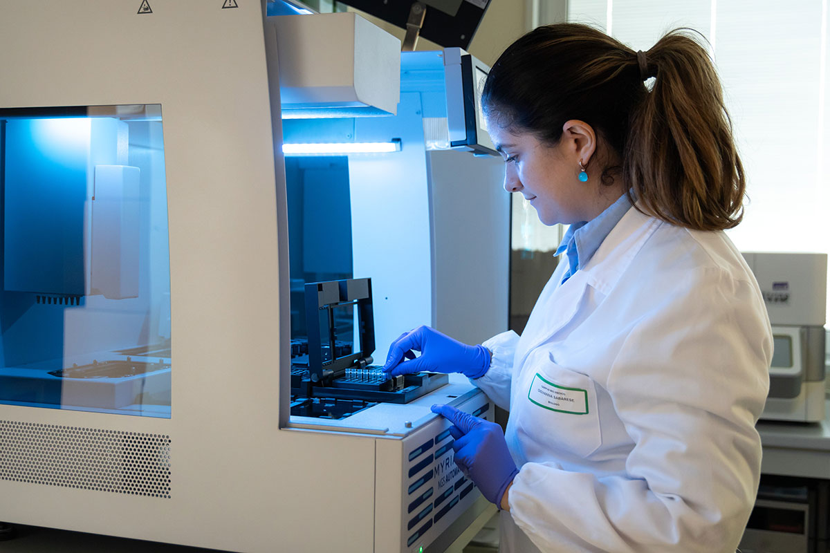 Ricercatore al lavoro